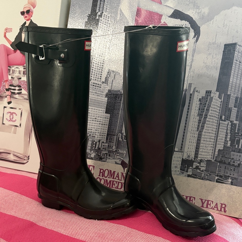 Hunter Women's Classic Black Rain Boots
